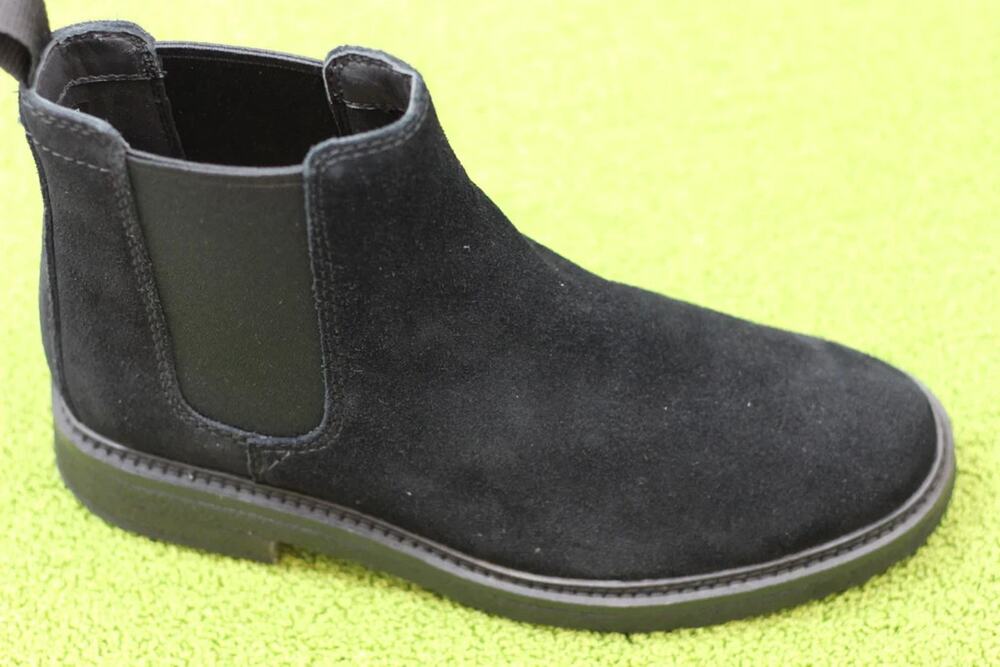 Clarkdale Easy Boot - Black Suede sz 11